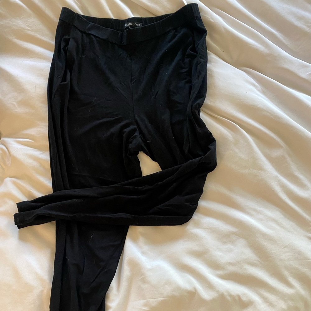 Black Eileen Fischer leggings